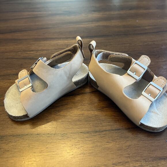 Carter's Infant 3-6 Months Adjustable Strap Sandals Brown Unisex Boho Hippychic - Picture 2 of 8